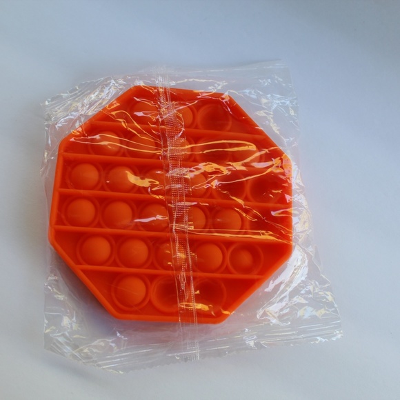 Push Pop Bubble Sensory Fidget Toy, Silicone Squeeze Stress Reliever - Picture 3 of 5